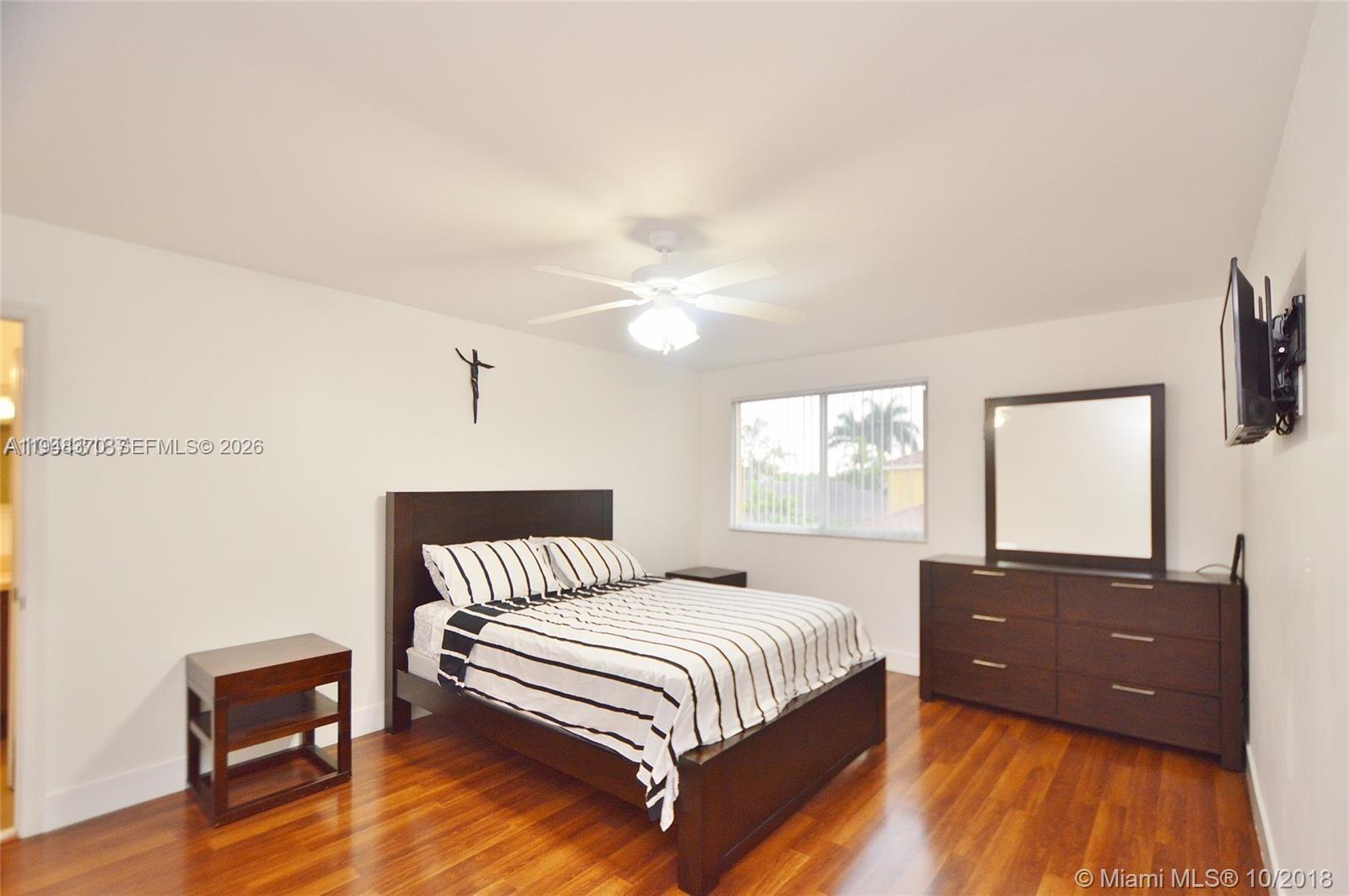 1220 Majesty Ter # 0