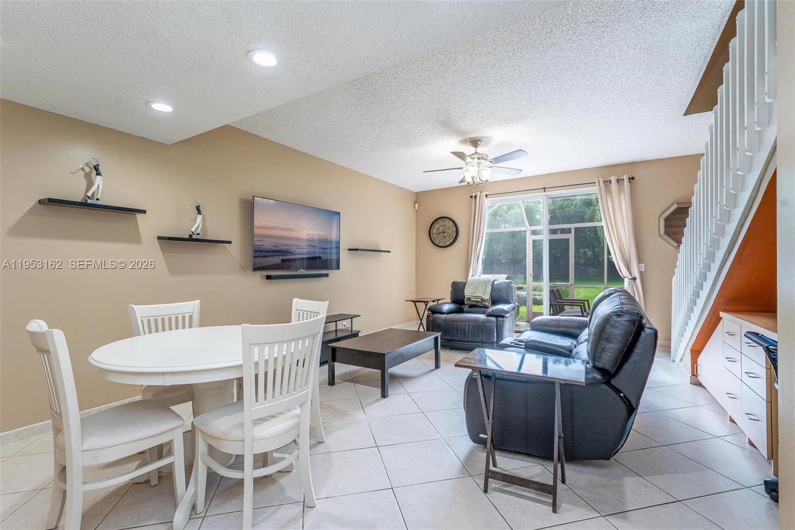 1528 Veracruz Ln # 3 Unit: 4-3