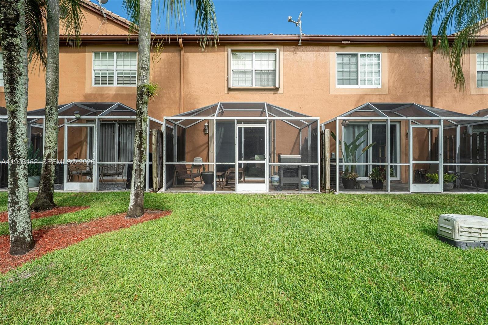 1528 Veracruz Ln # 3 Unit: 4-3