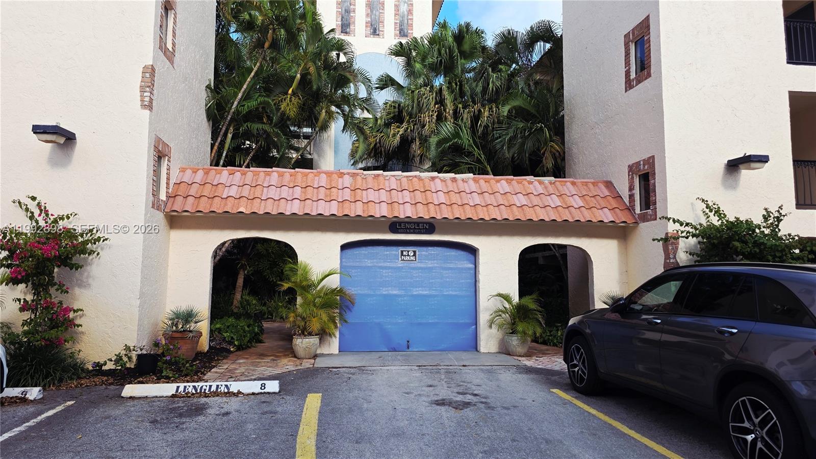 650 Tennis Club Dr # 308