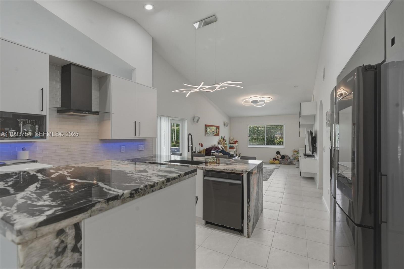1510 SW 96th Ter