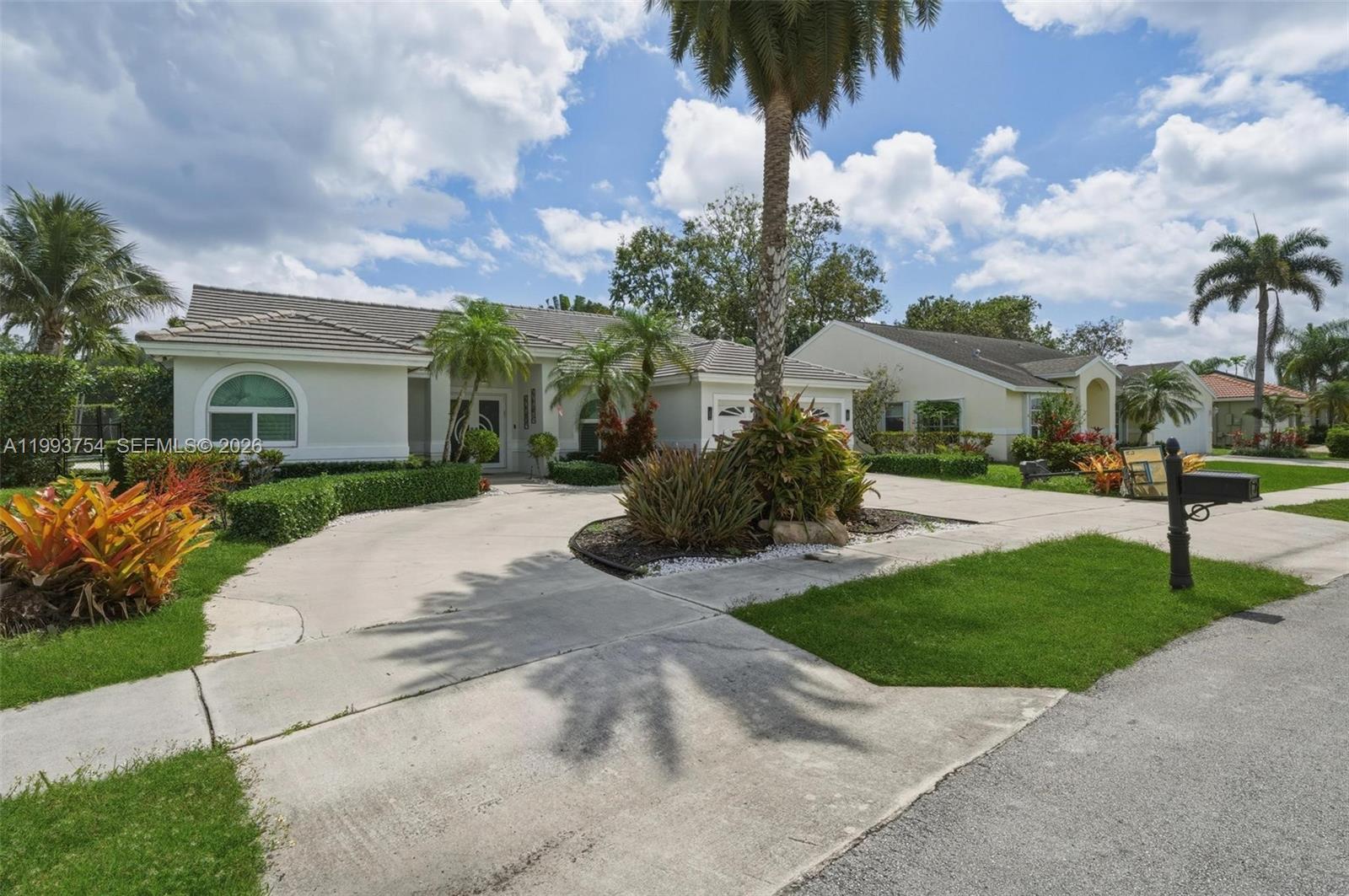 1510 SW 96th Ter