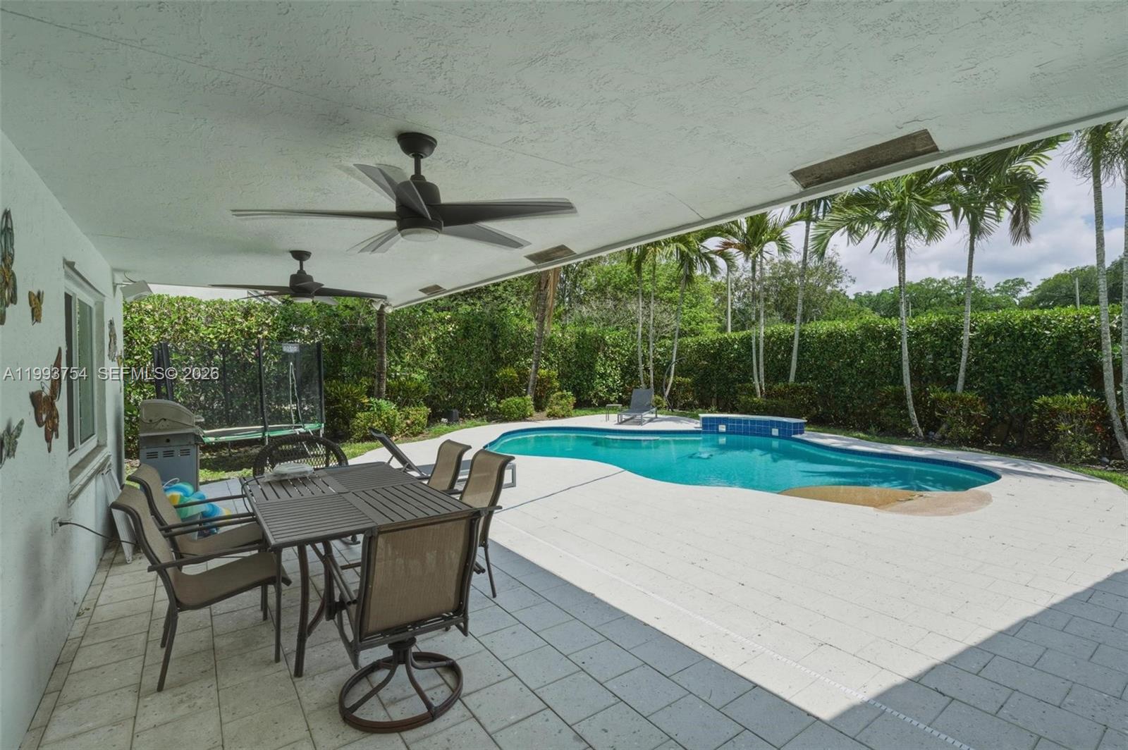 1510 SW 96th Ter