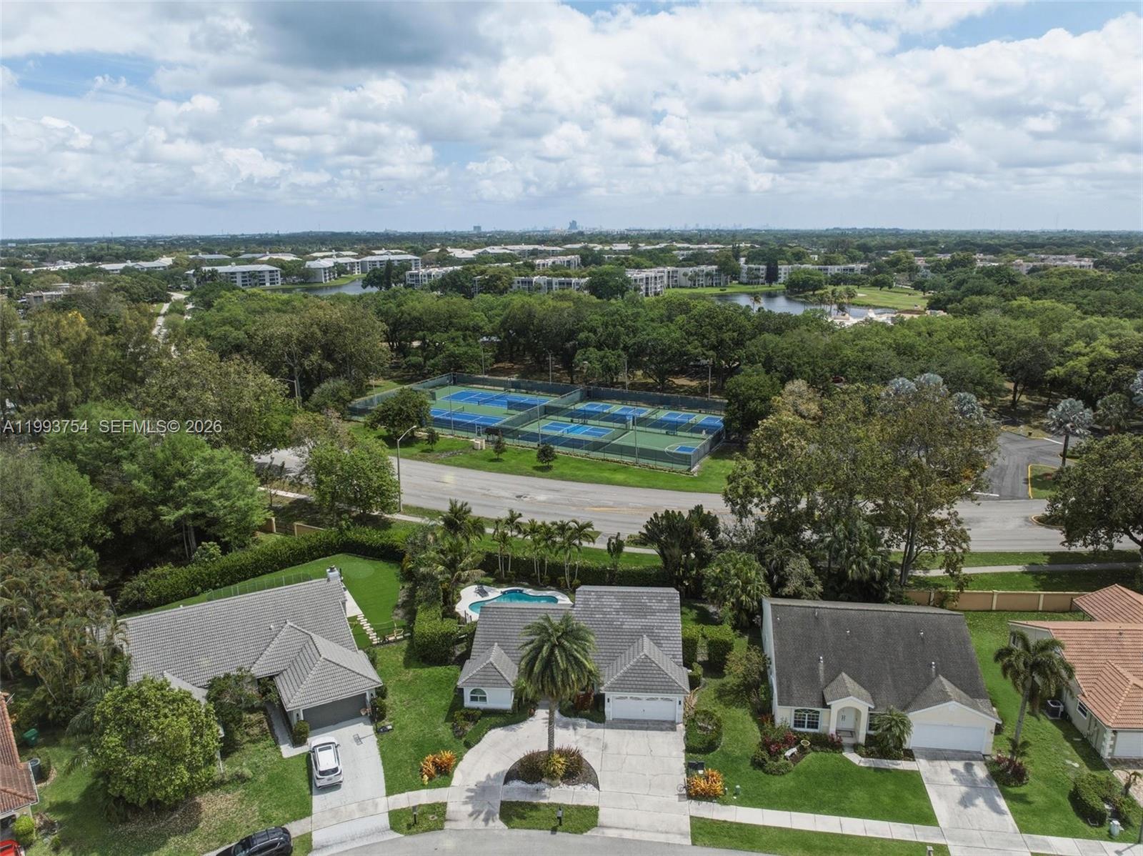 1510 SW 96th Ter