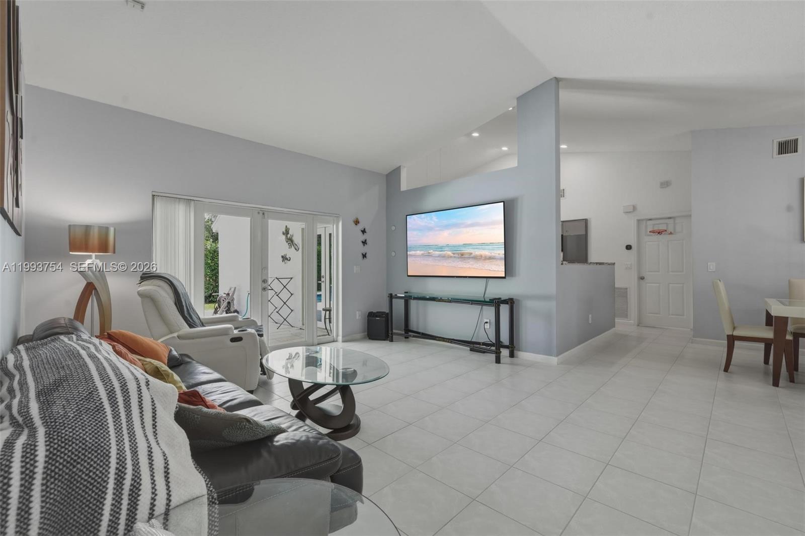 1510 SW 96th Ter