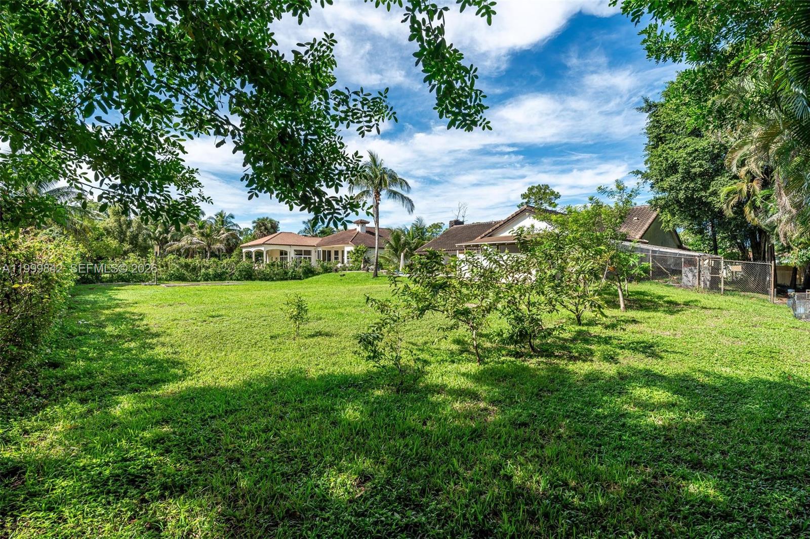6252 NW 65th Ter