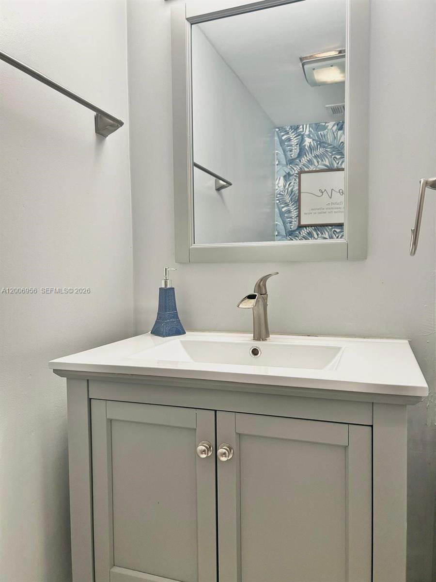 650 Tennis Club Dr # 110
