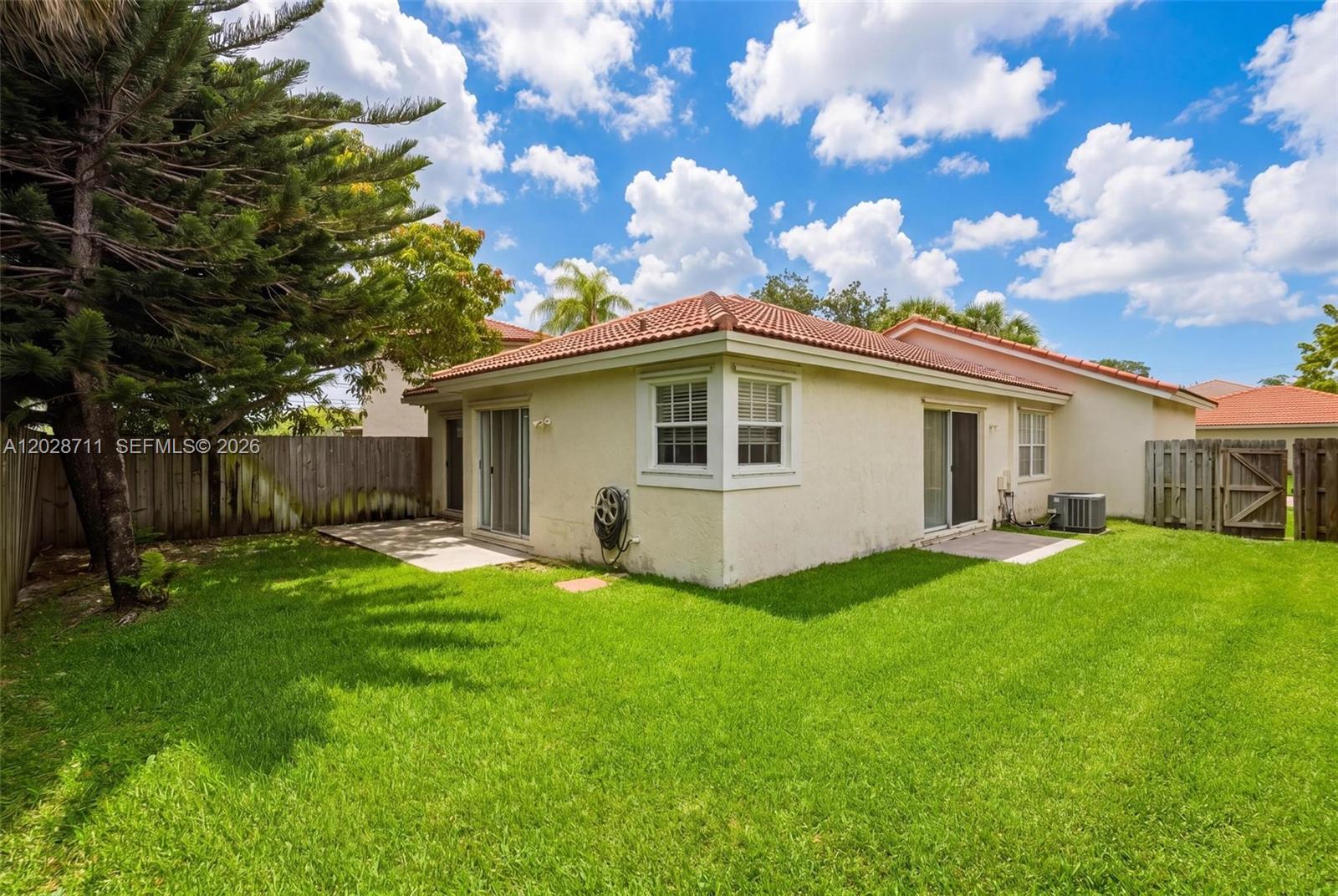 7950 NW 24th St