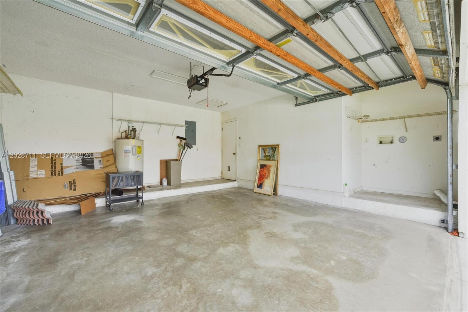7950 NW 24th St