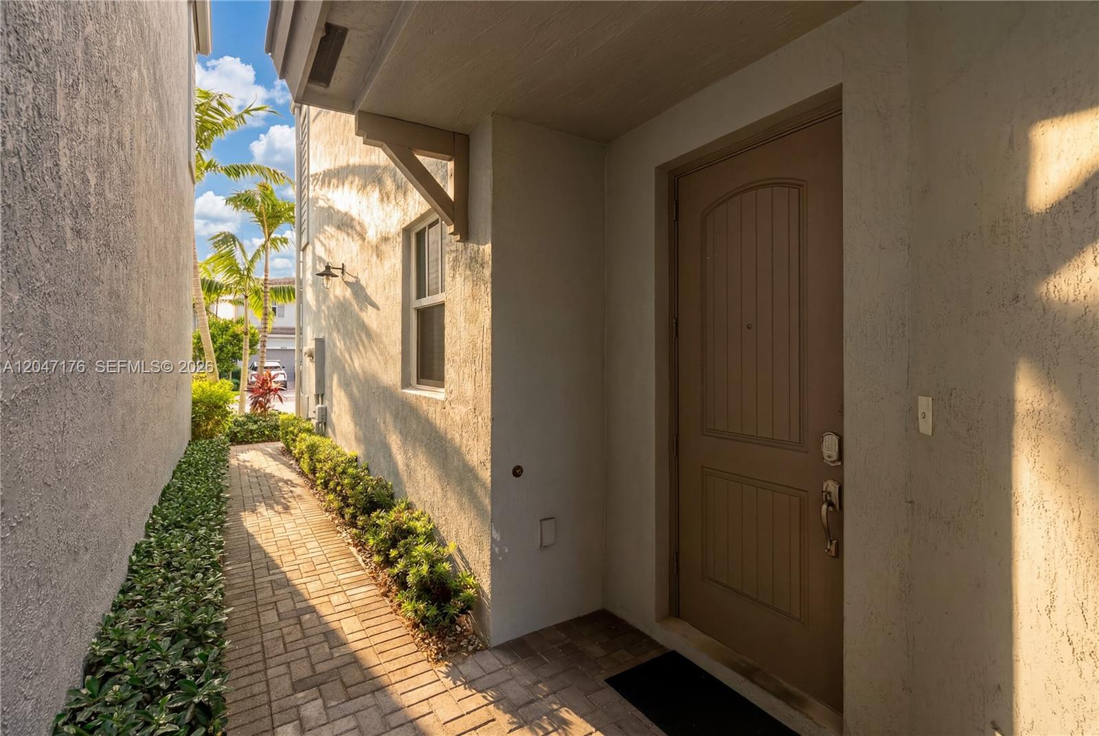 4812 NW 48th Ter