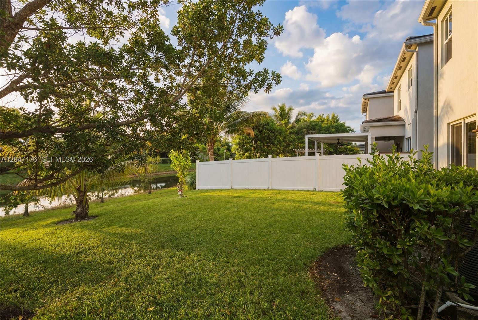 4812 NW 48th Ter