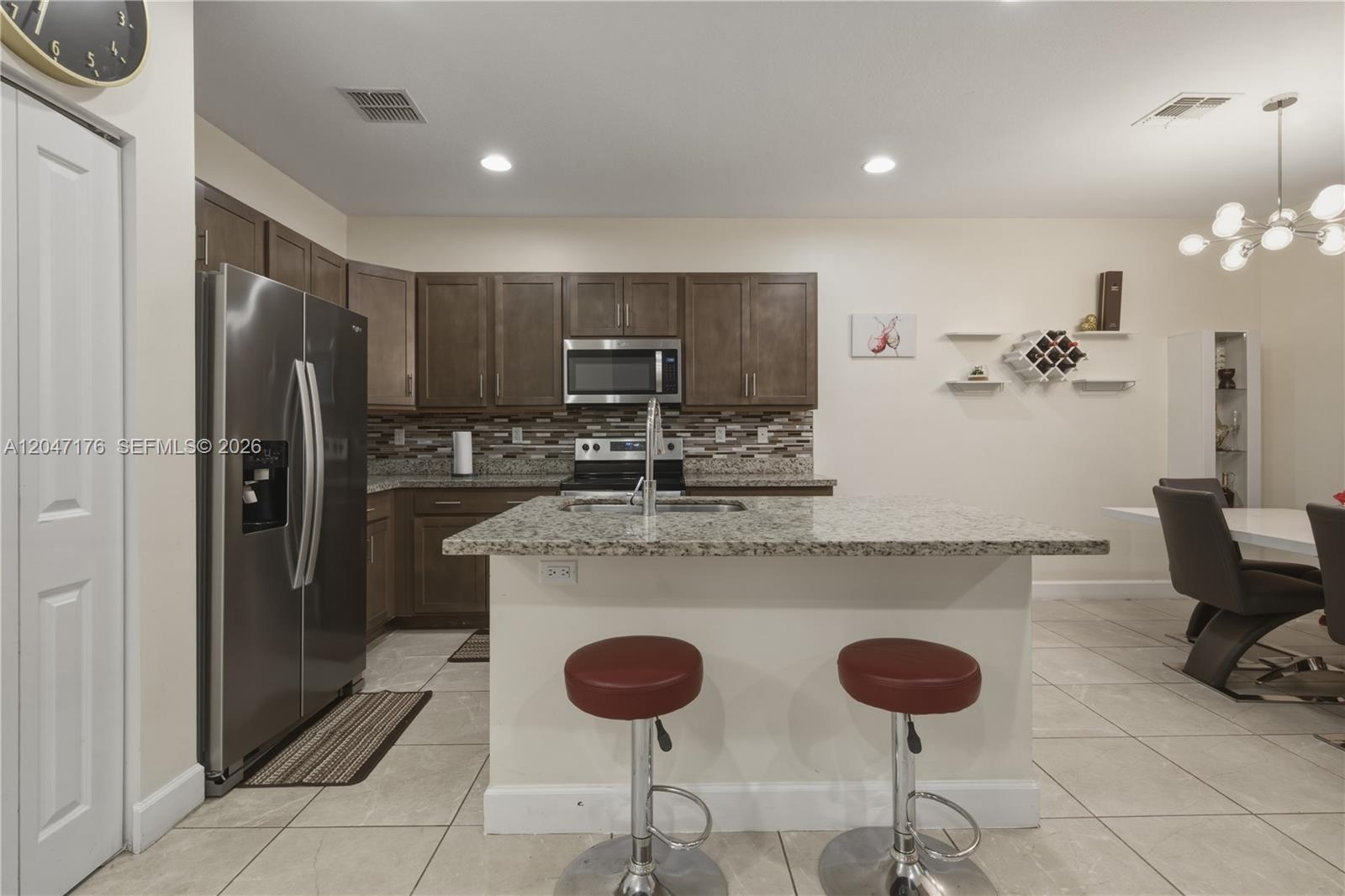 4812 NW 48th Ter