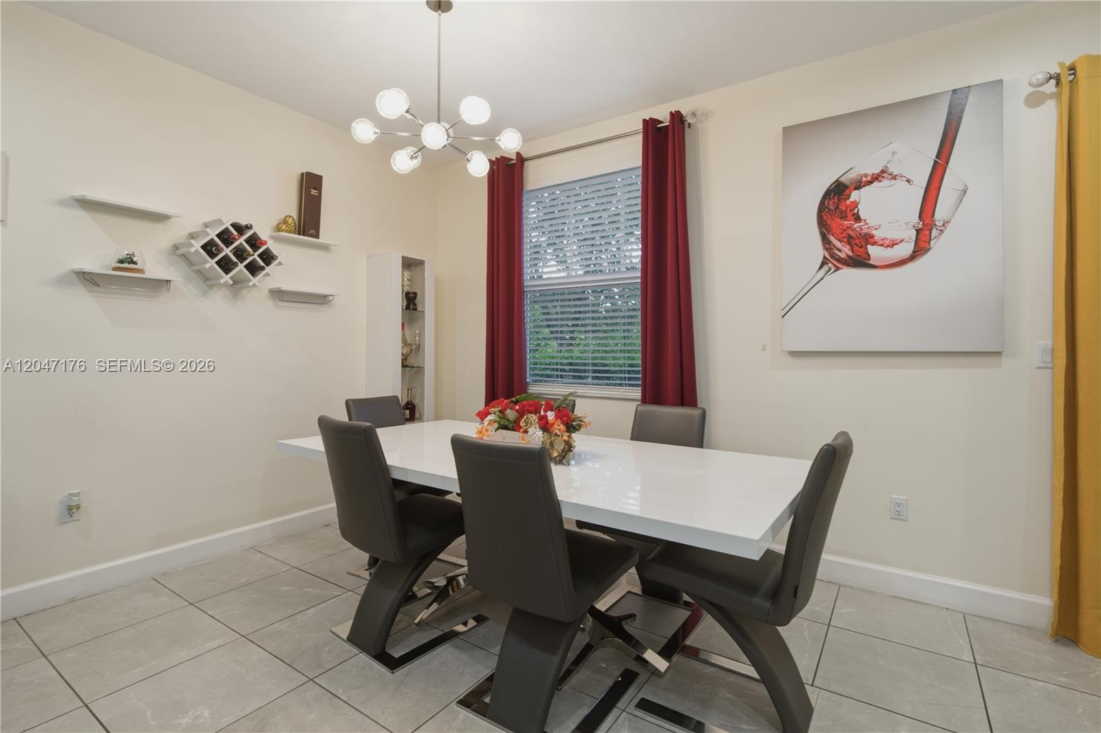 4812 NW 48th Ter