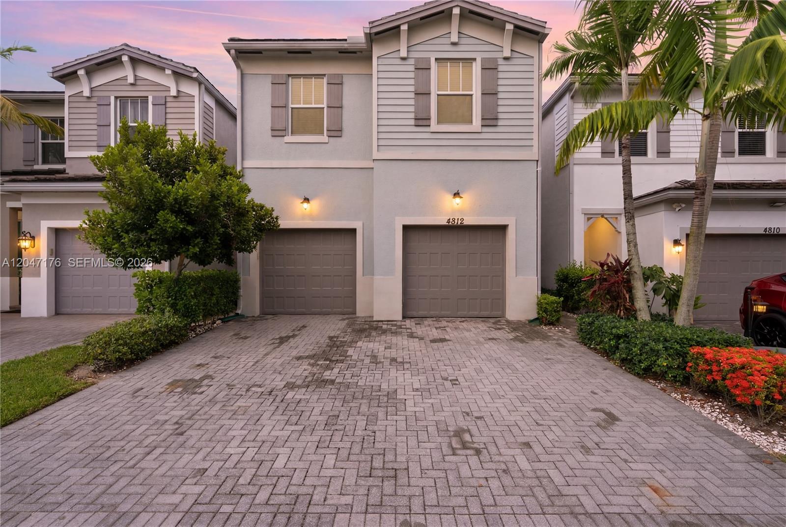 4812 NW 48th Ter
