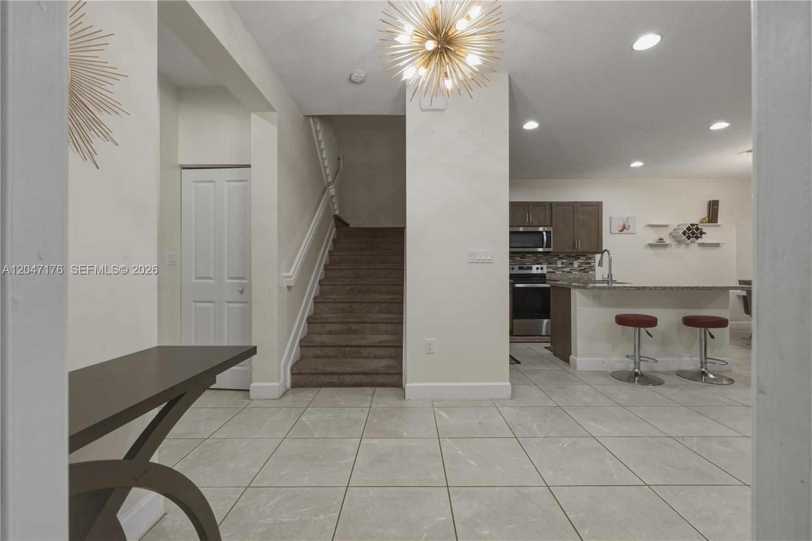 4812 NW 48th Ter