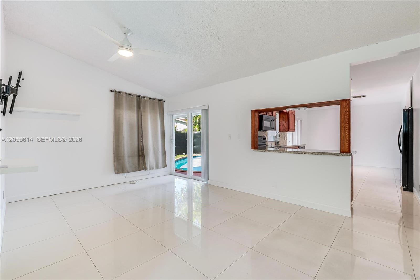 8250 SW 3rd Pl