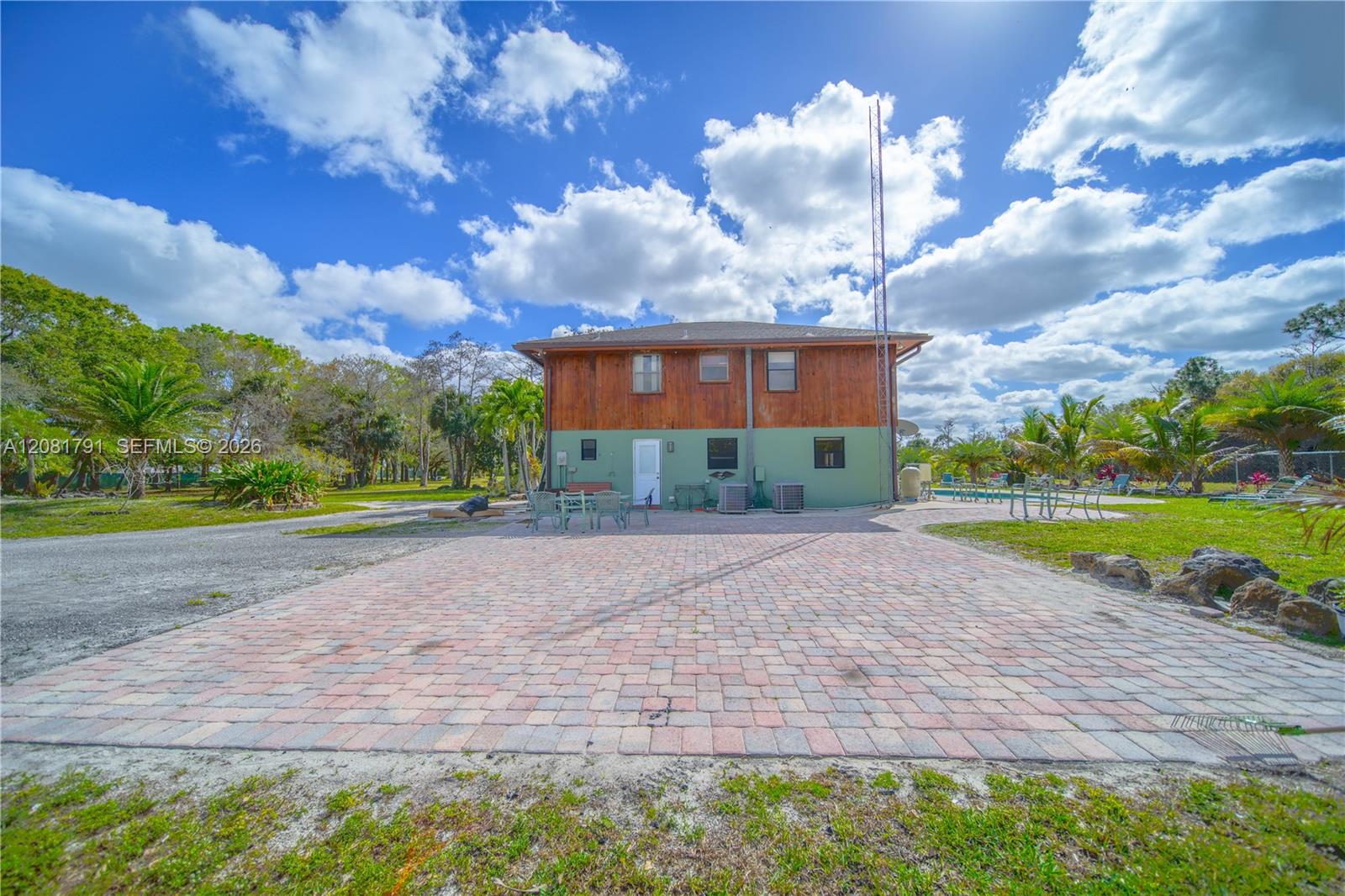 576 Marshall Rd