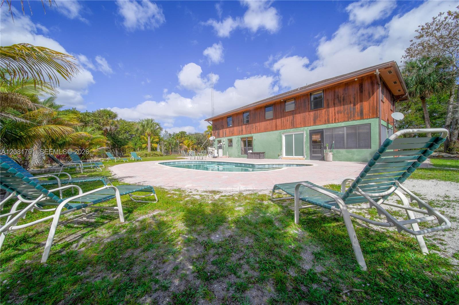576 Marshall Rd
