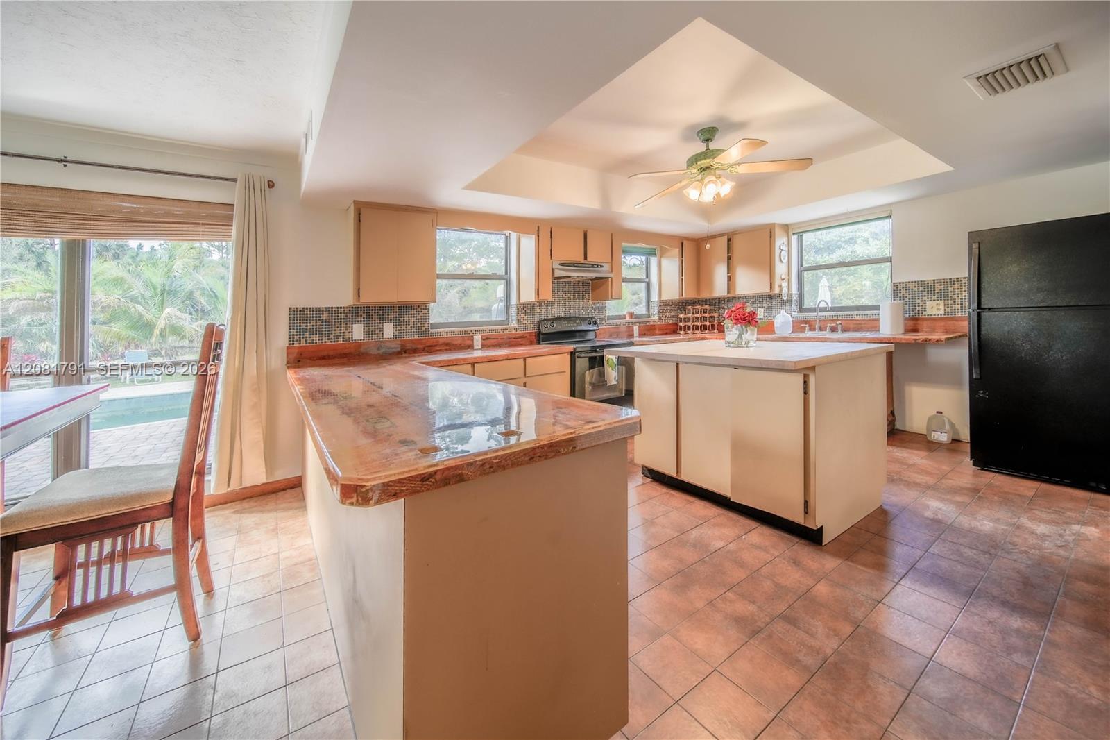 576 Marshall Rd