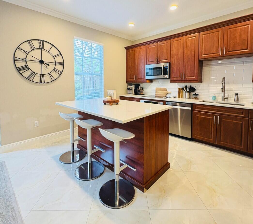 6956 Julia Gardens Drive