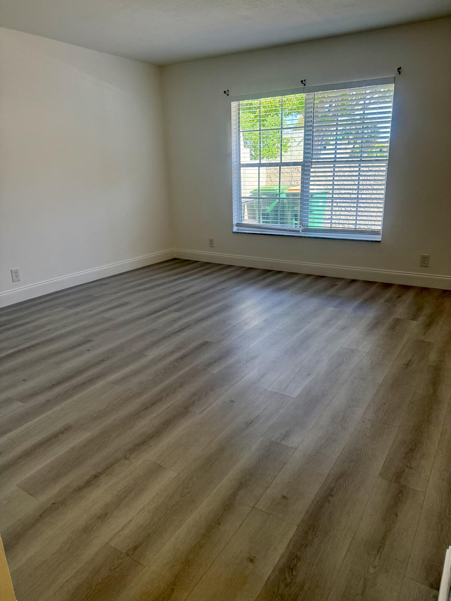 7500 NW 75th Street