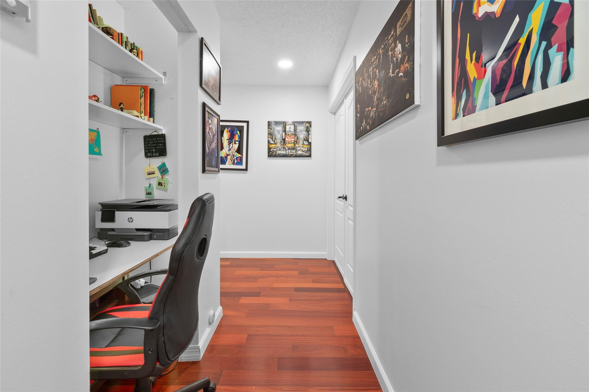 4913 Riverside Dr 204