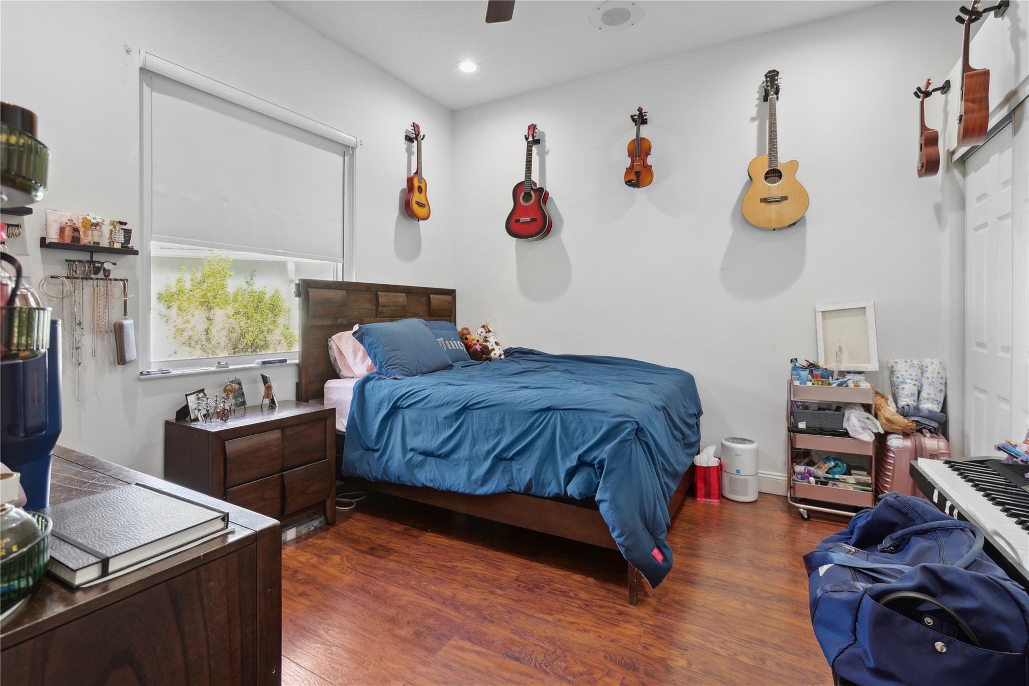 4964 NW 108th Ter
