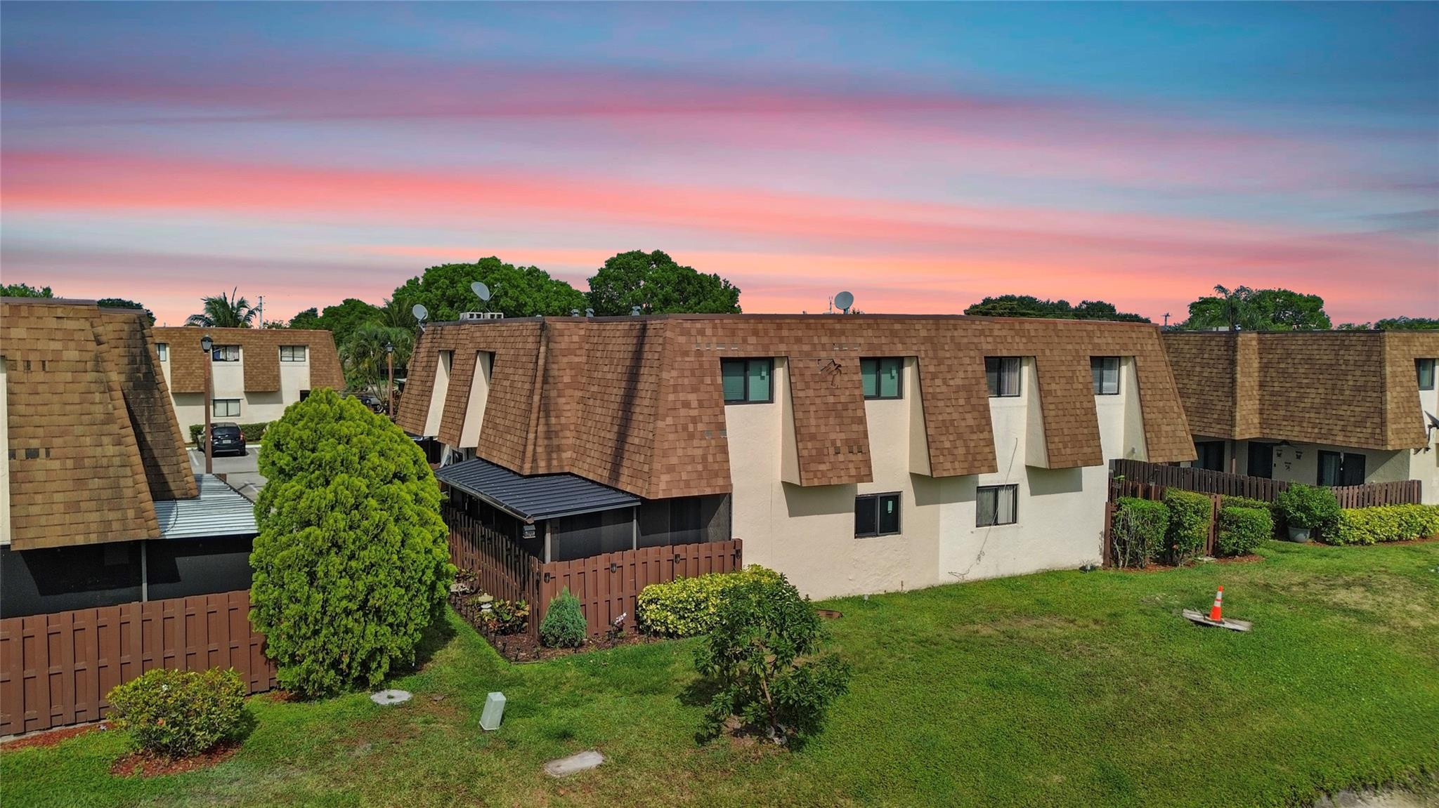 143 San Remo Blvd 143