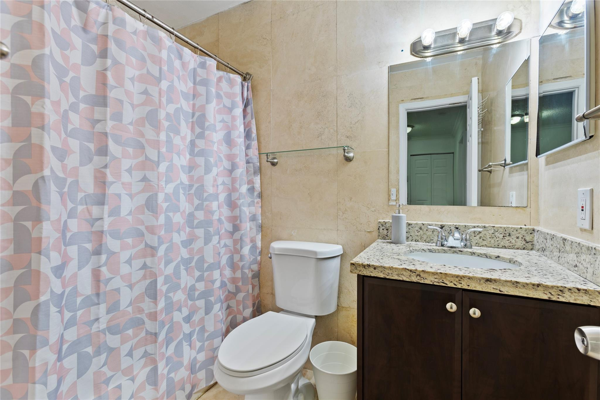 143 San Remo Blvd 143