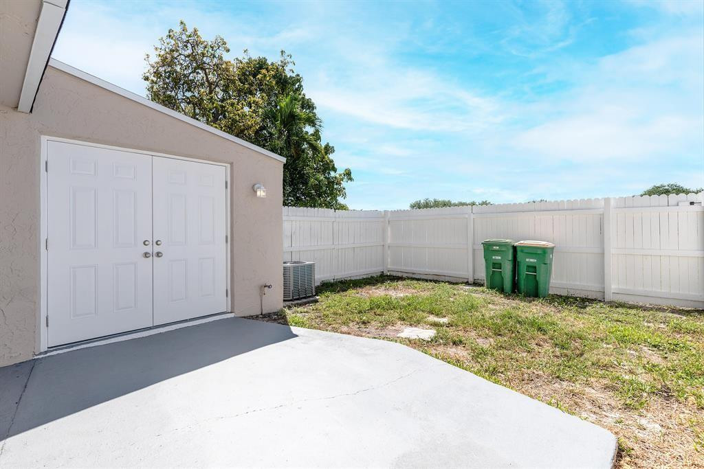 7500 NW 75th Street 7500