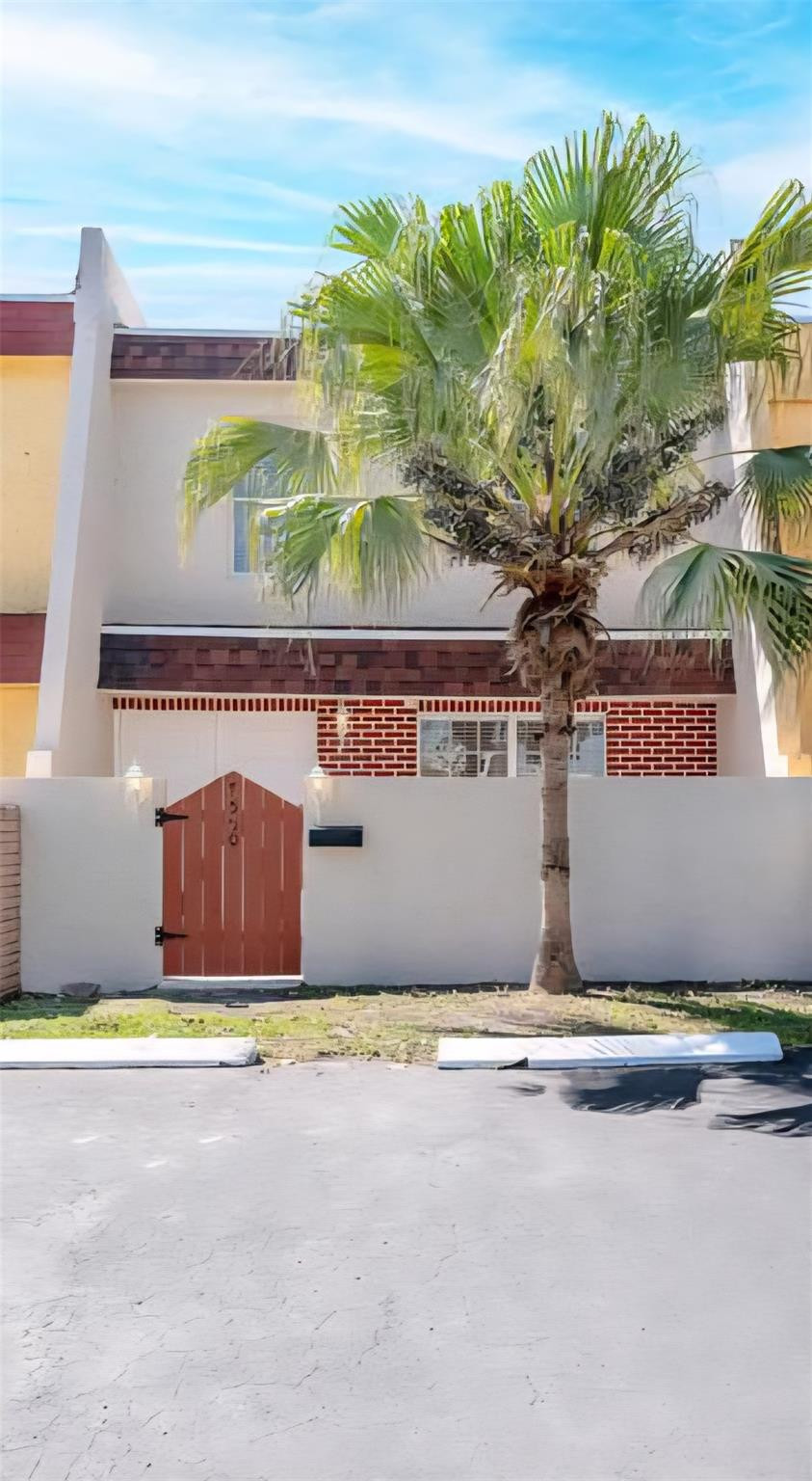 7500 NW 75th Street 7500