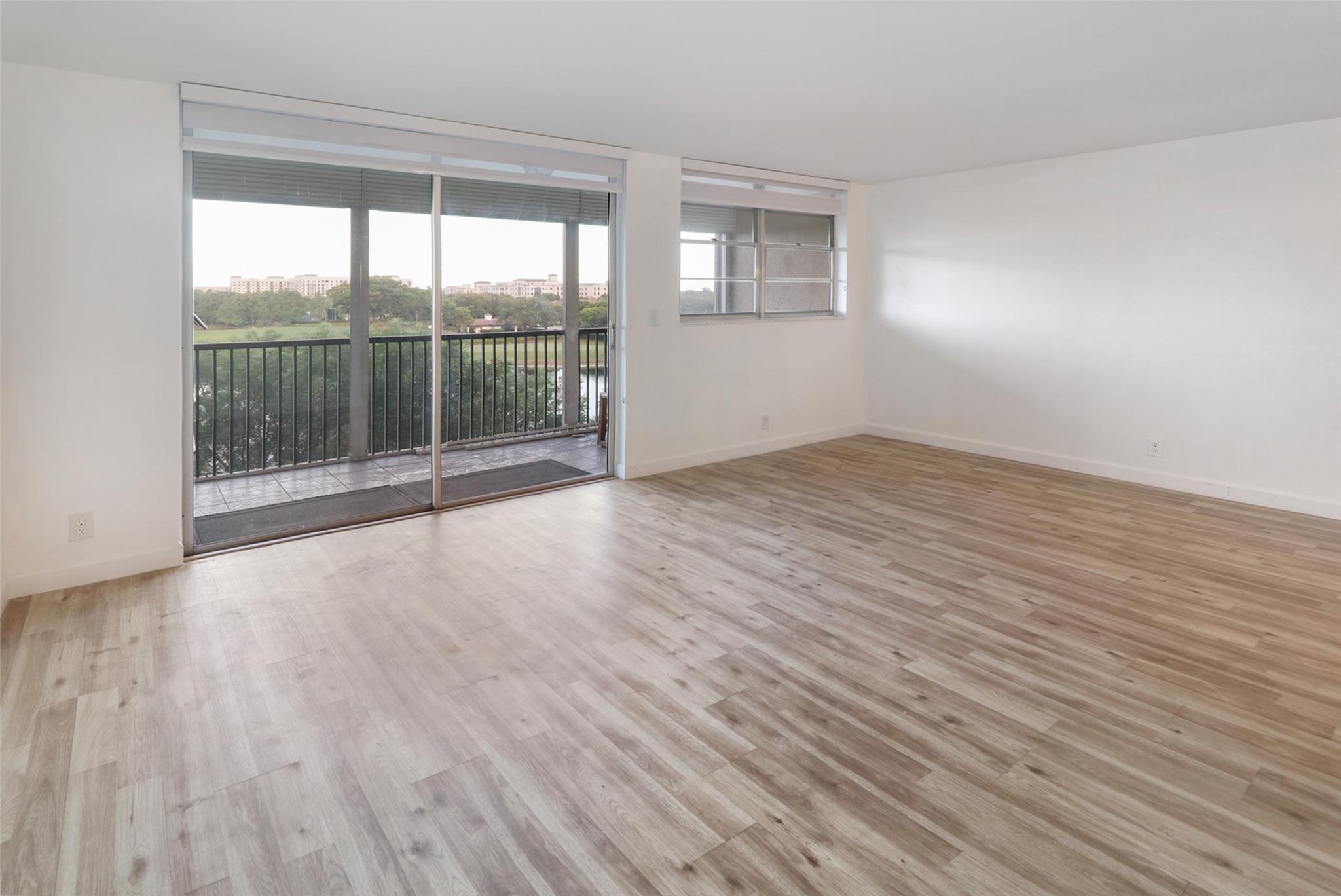 3300 W Rolling Hills Cir 503