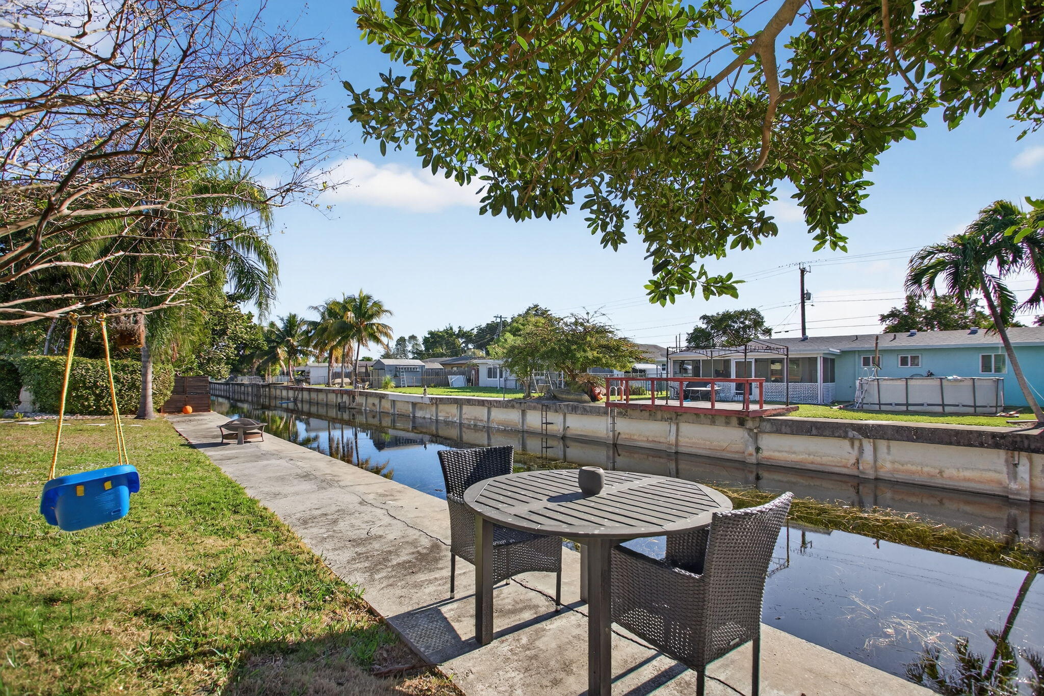 1530 W River Drive