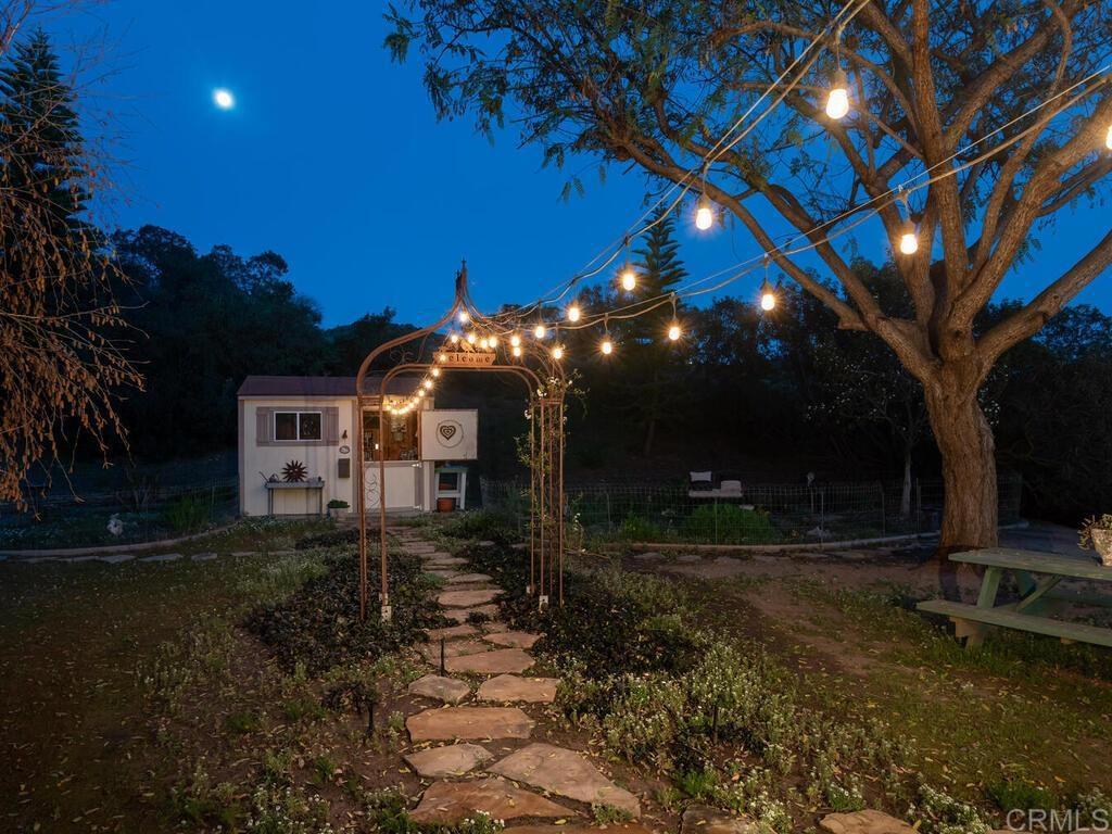 31267 Rancho Amigos