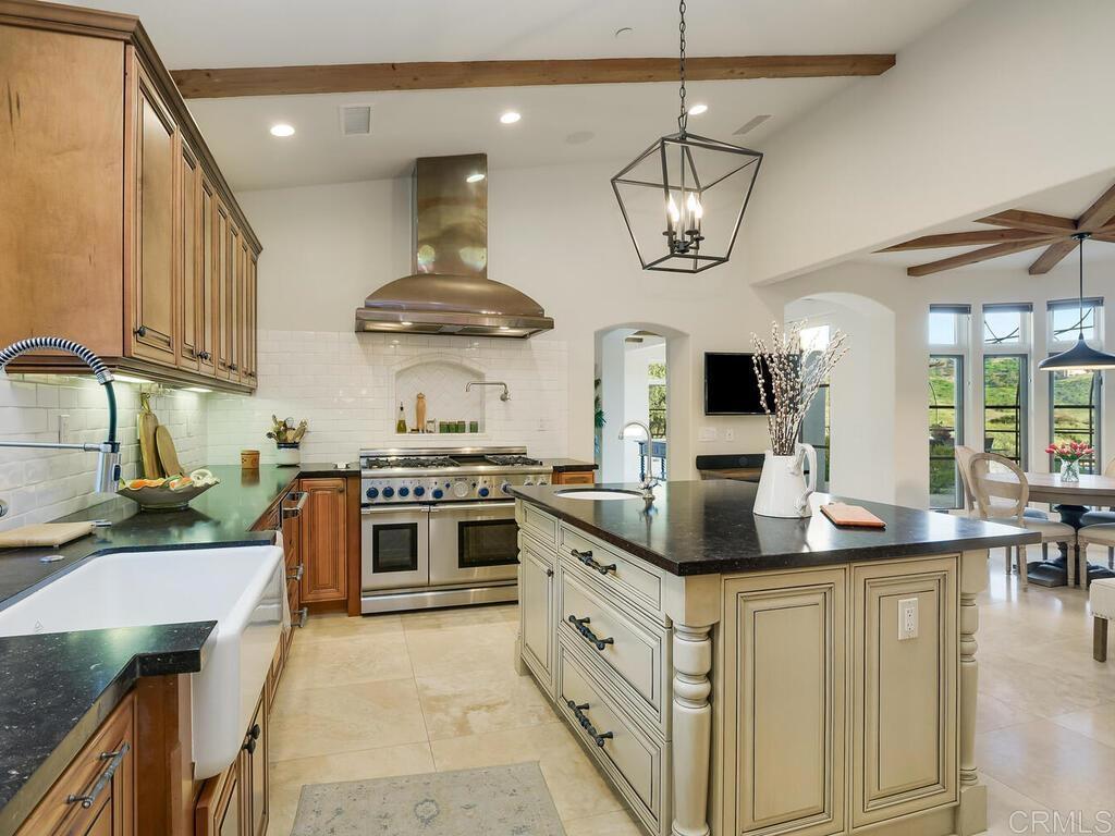 31267 Rancho Amigos