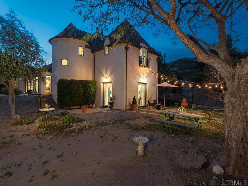 31267 Rancho Amigos