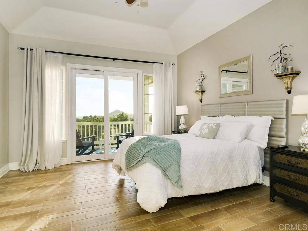 31899 Calle de Talar