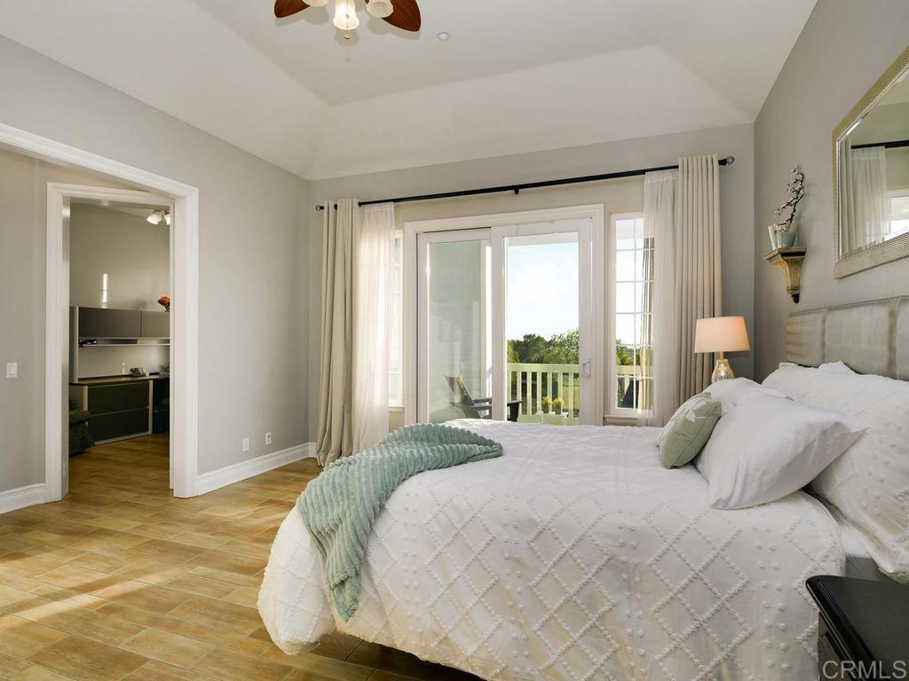 31899 Calle de Talar