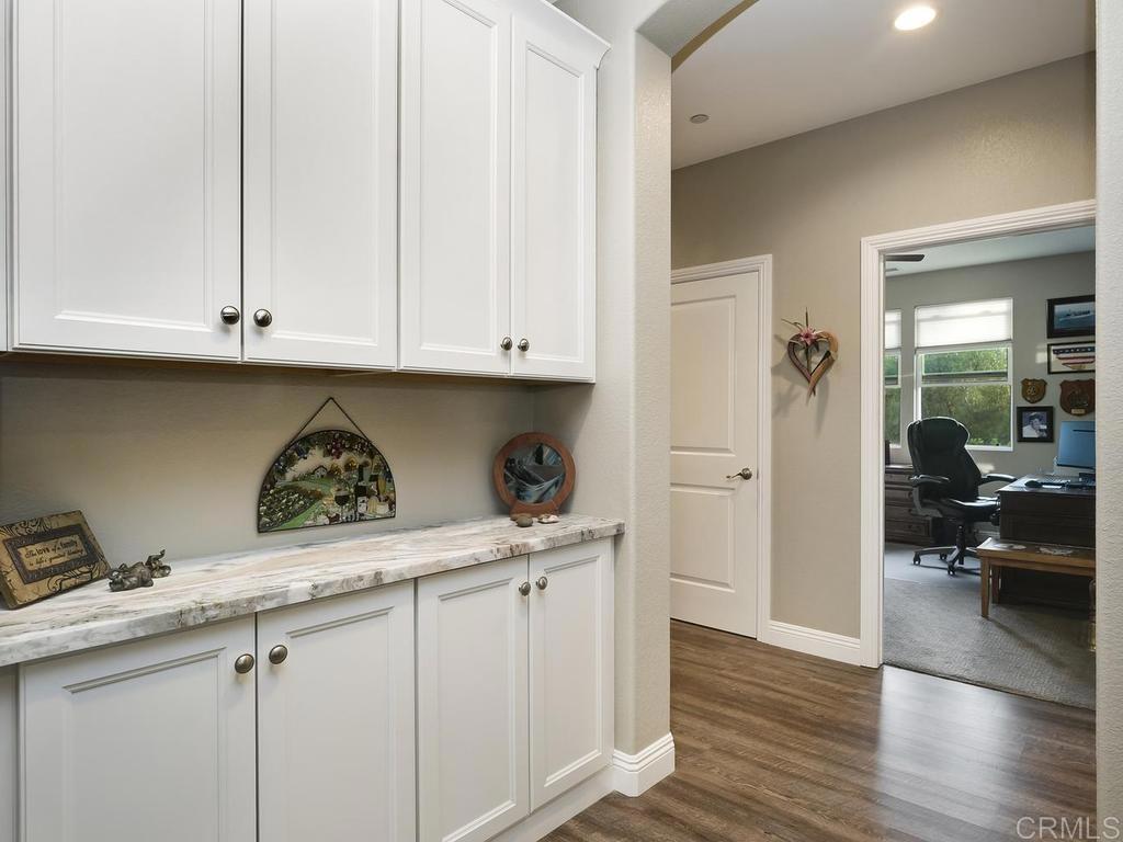 1406 Devin Drive