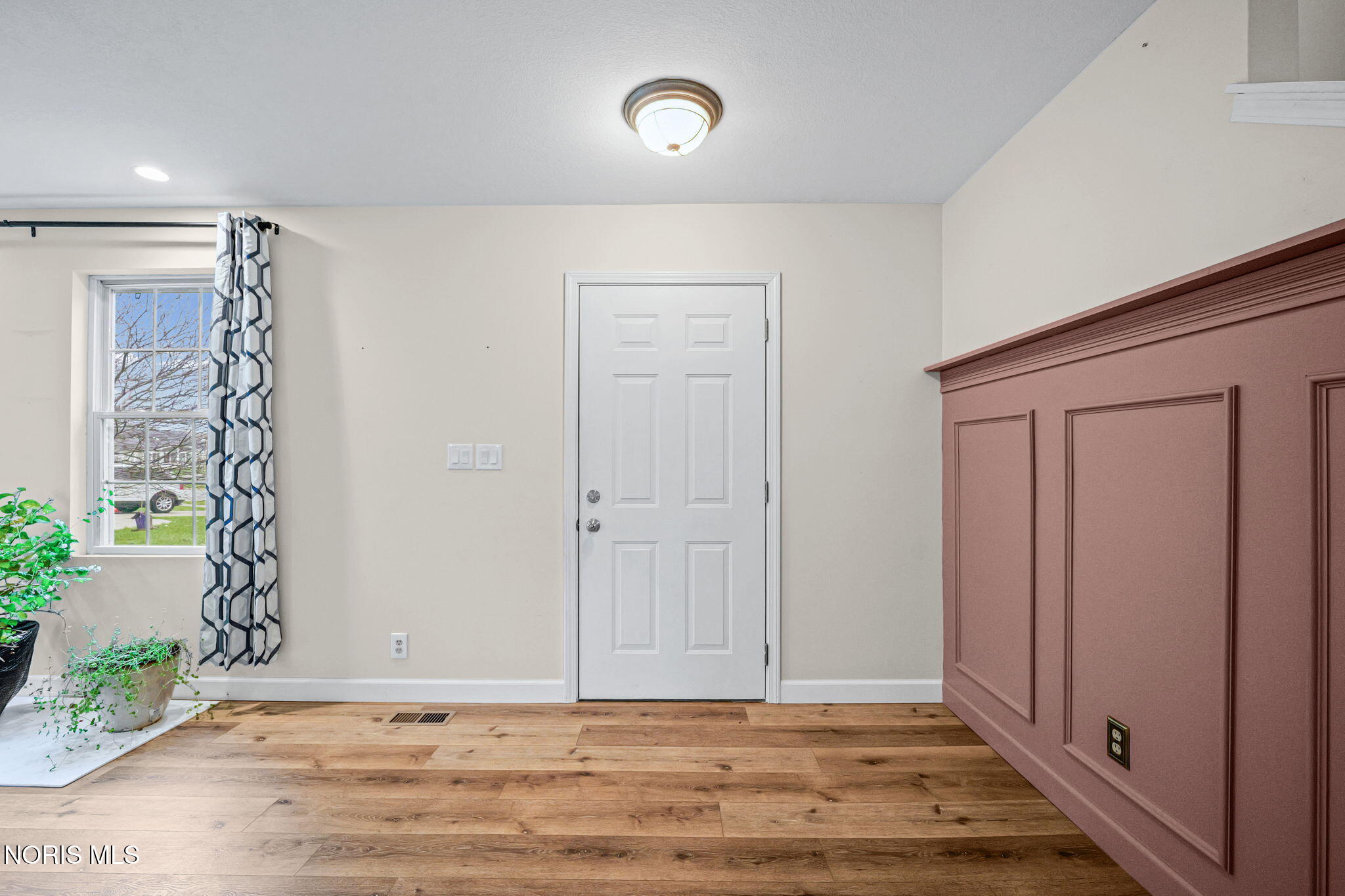 1463 Misty Oaks Drive