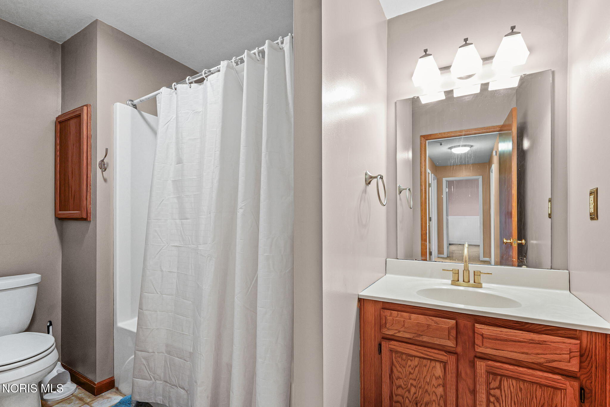 1463 Misty Oaks Drive