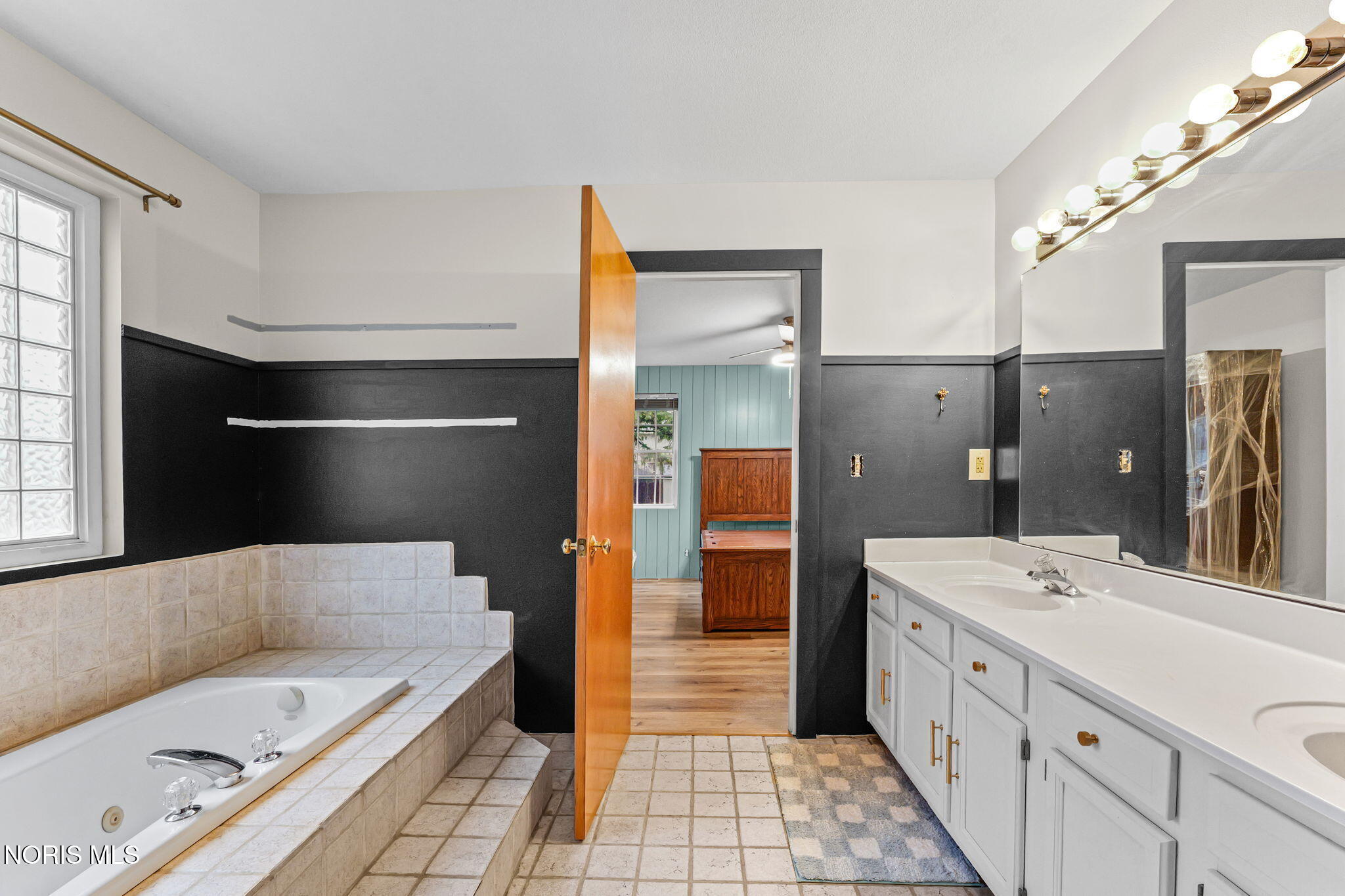 1463 Misty Oaks Drive