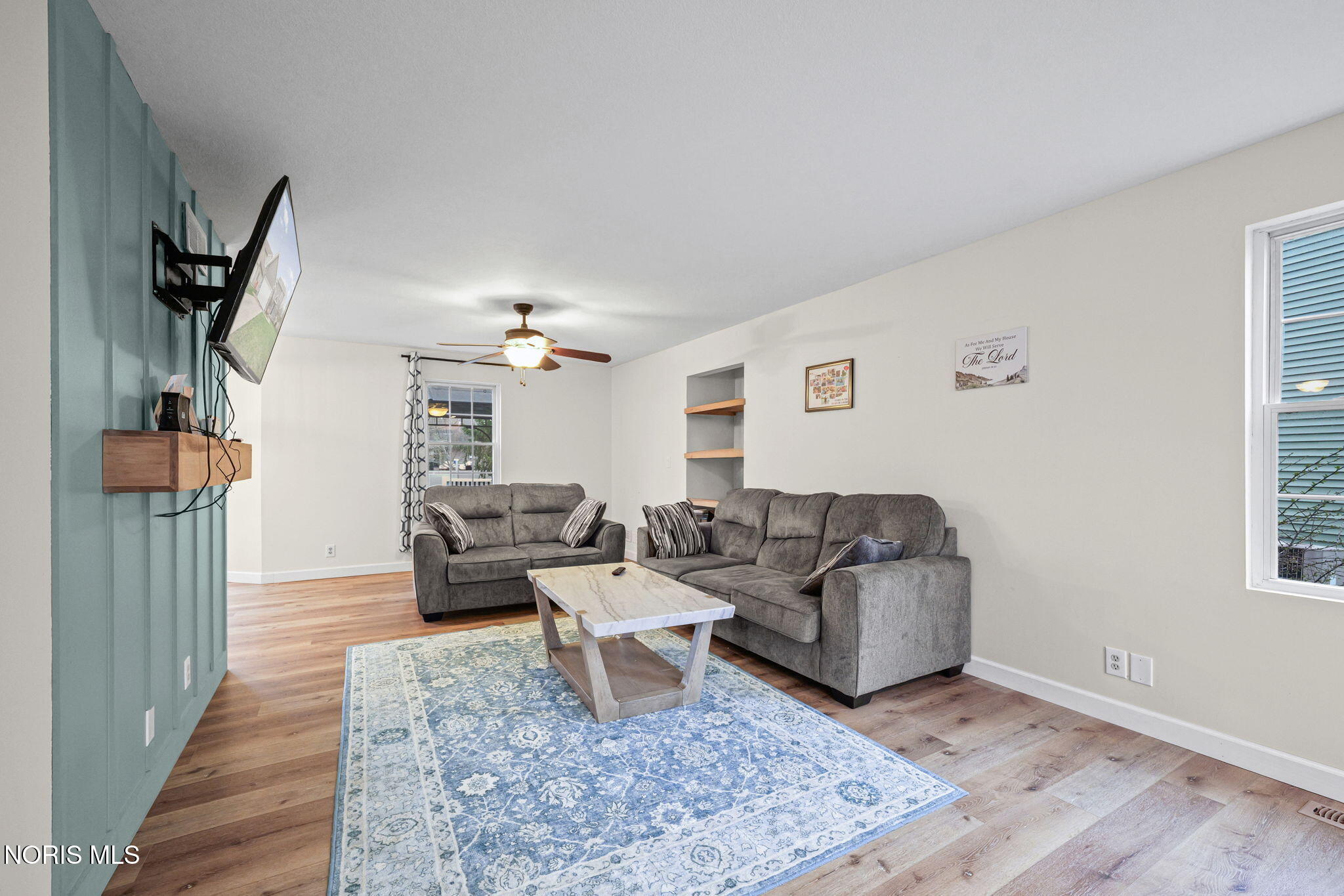 1463 Misty Oaks Drive