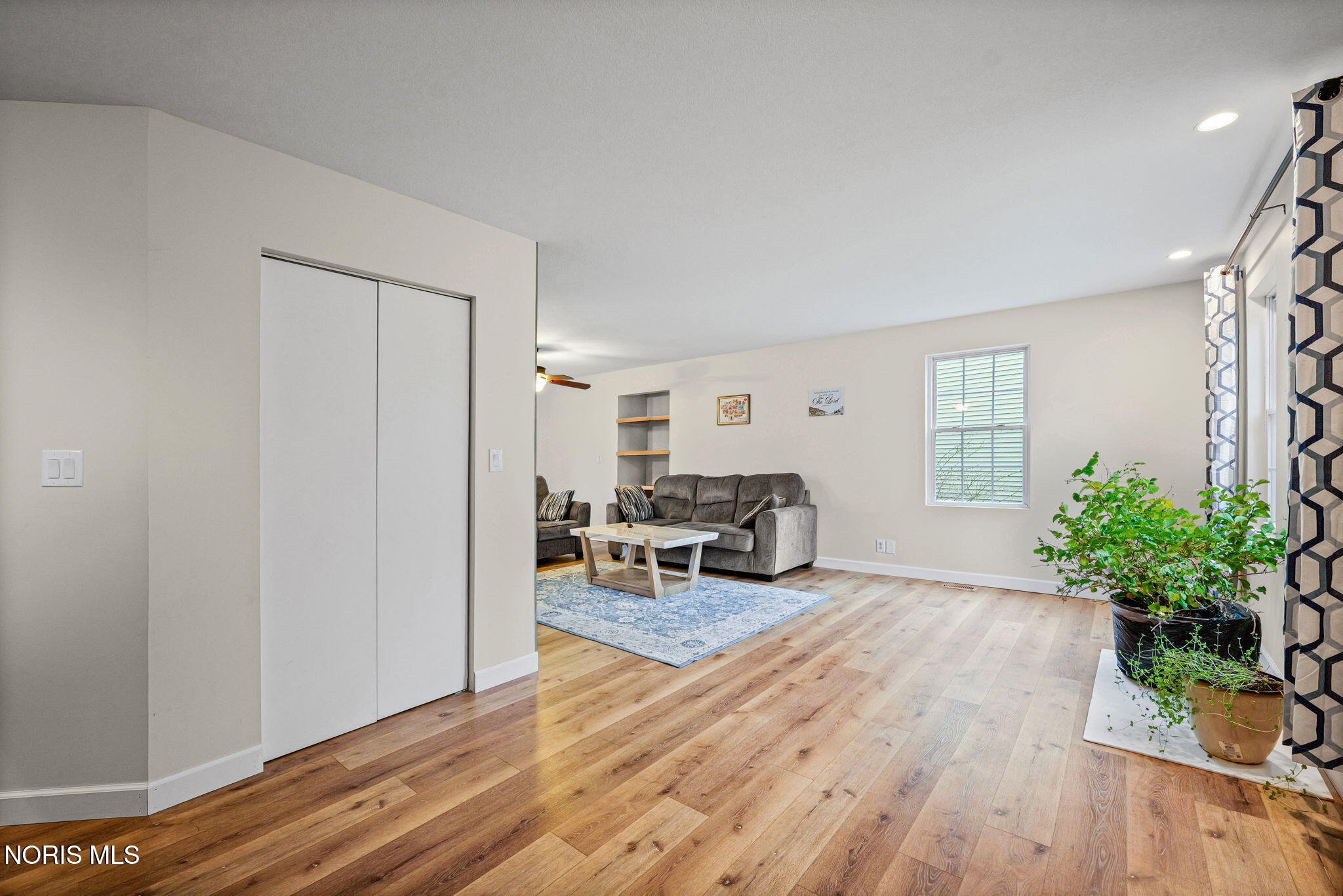 1463 Misty Oaks Drive