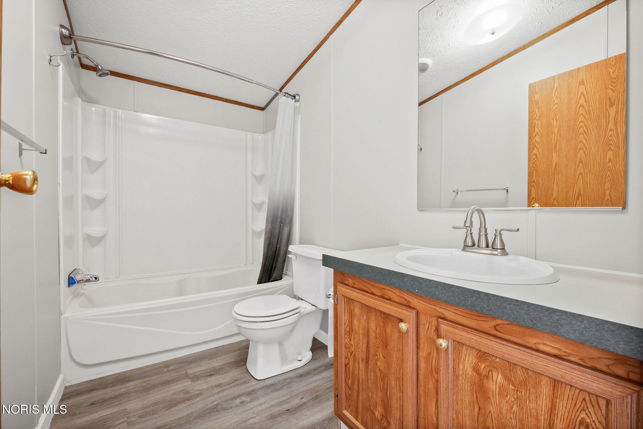573 Waterview Circle