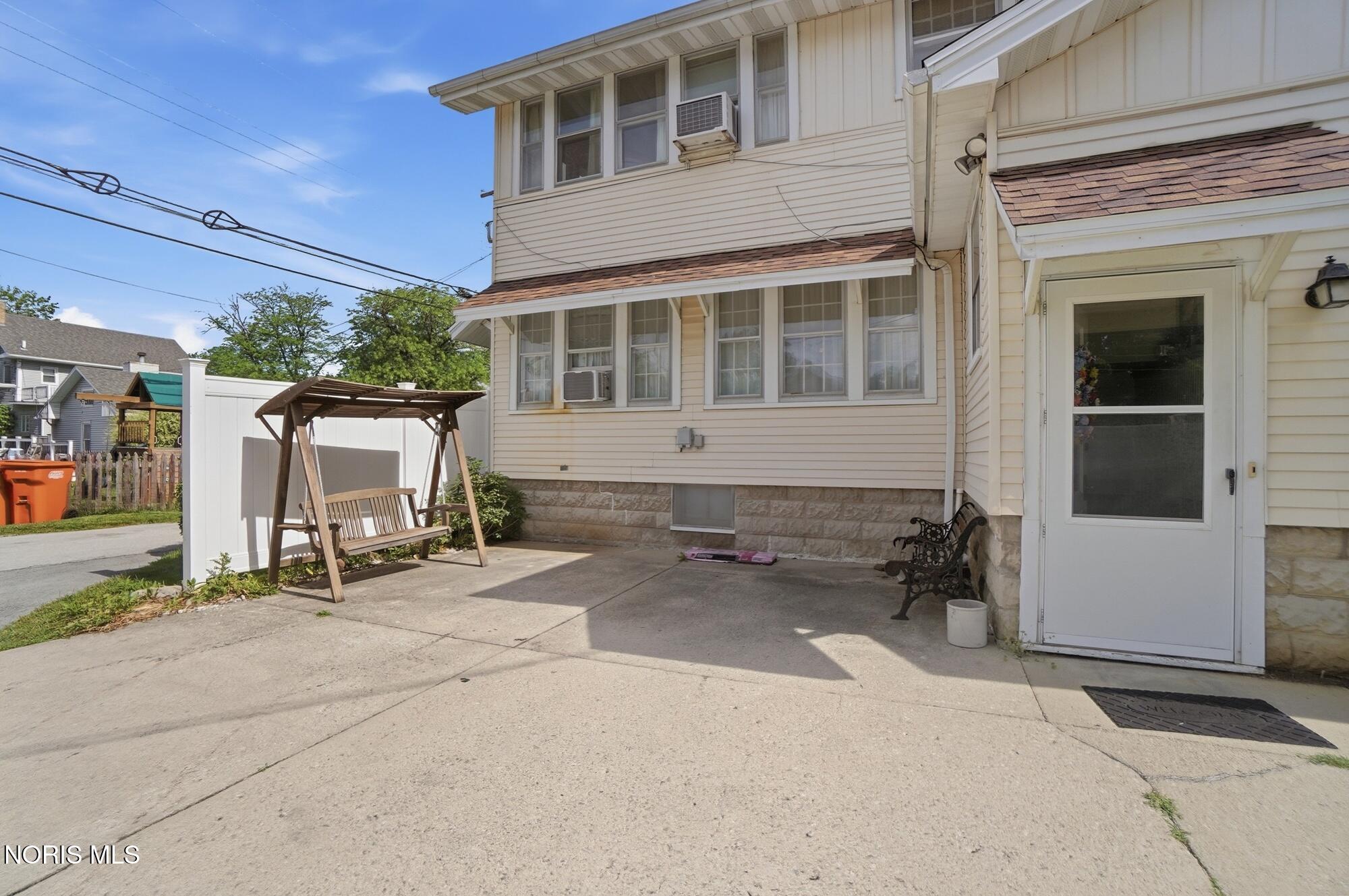 119 Greenlawn Avenue