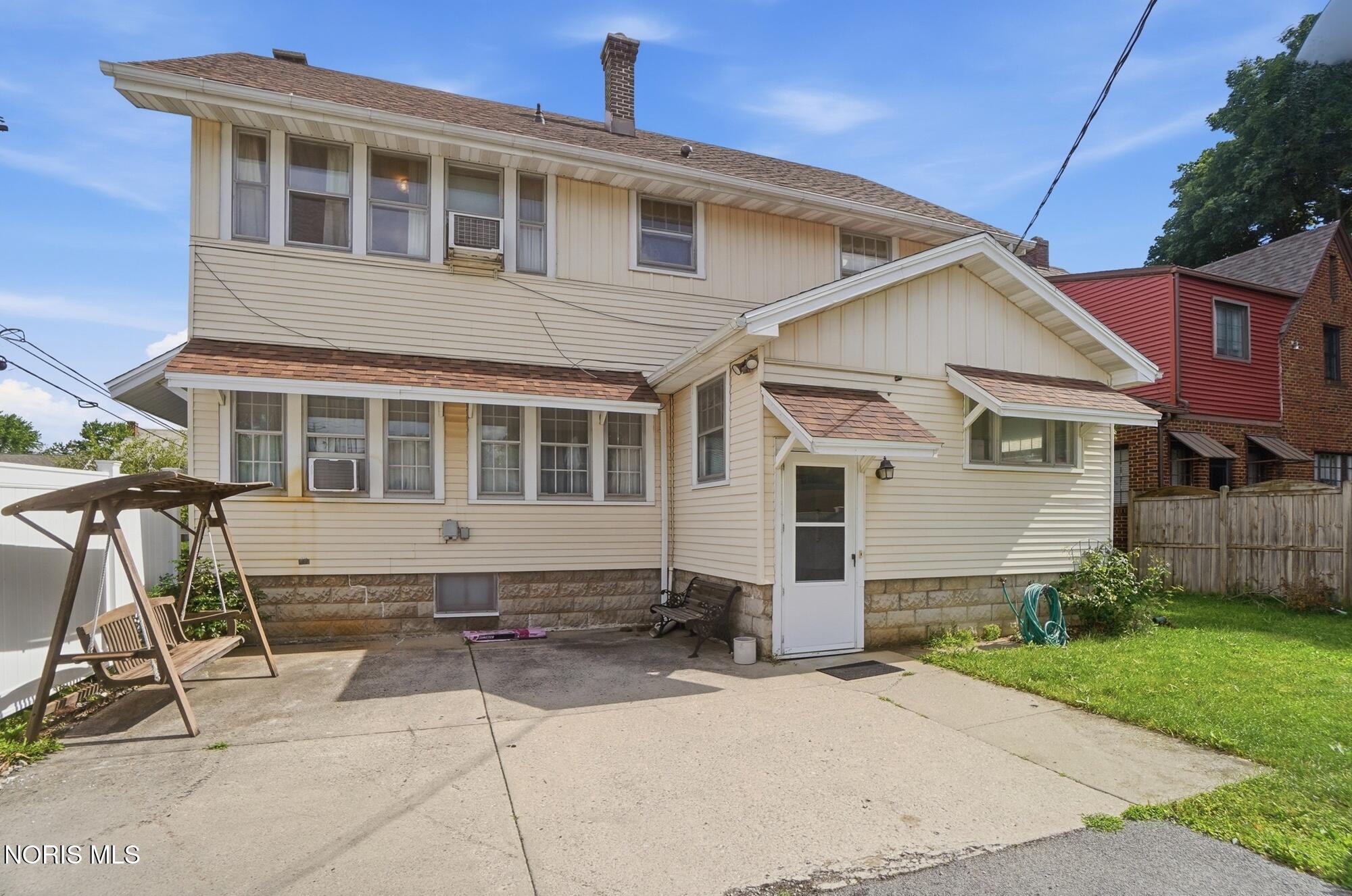 119 Greenlawn Avenue