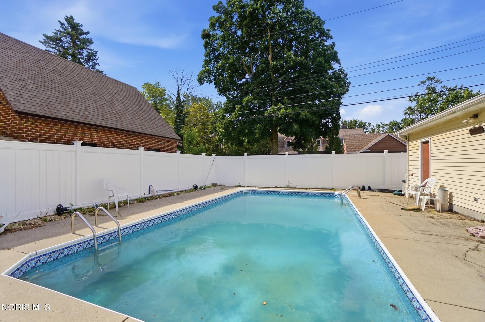 119 Greenlawn Avenue