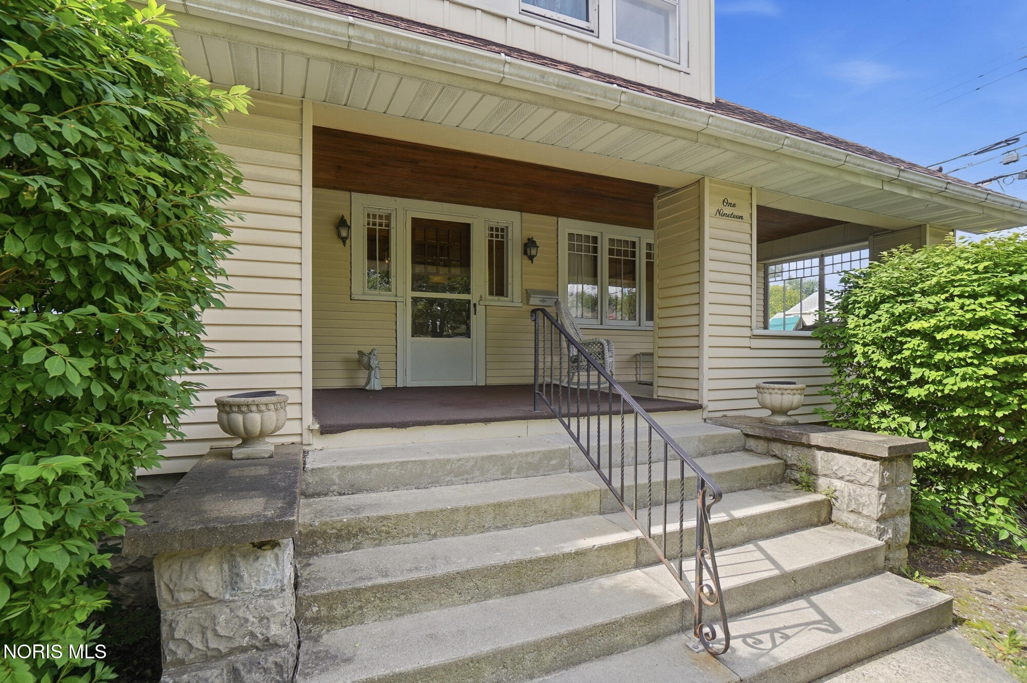 119 Greenlawn Avenue