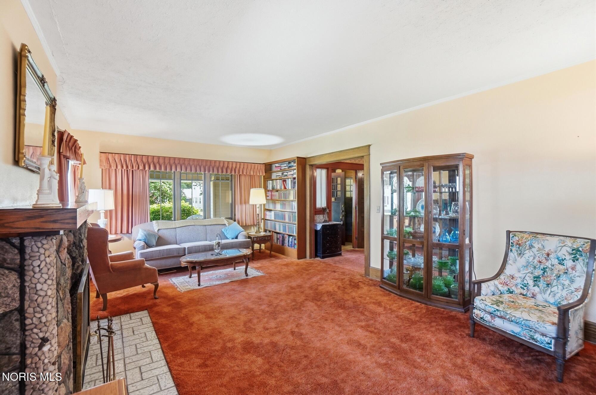 119 Greenlawn Avenue
